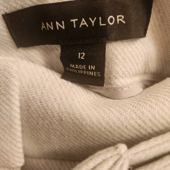 Ann Taylor Elegant Cream Dusty Blue Tapered Women's Pants - Picture 5 of 7